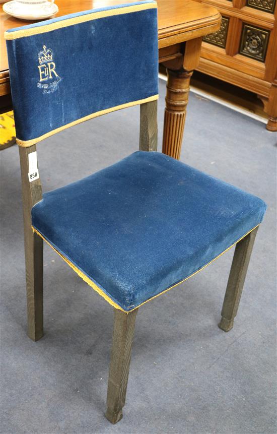 A 1977 Queen Elizabeth II Silver Jubilee replica of the Peers chairs as used in the Coronation, No. 2137